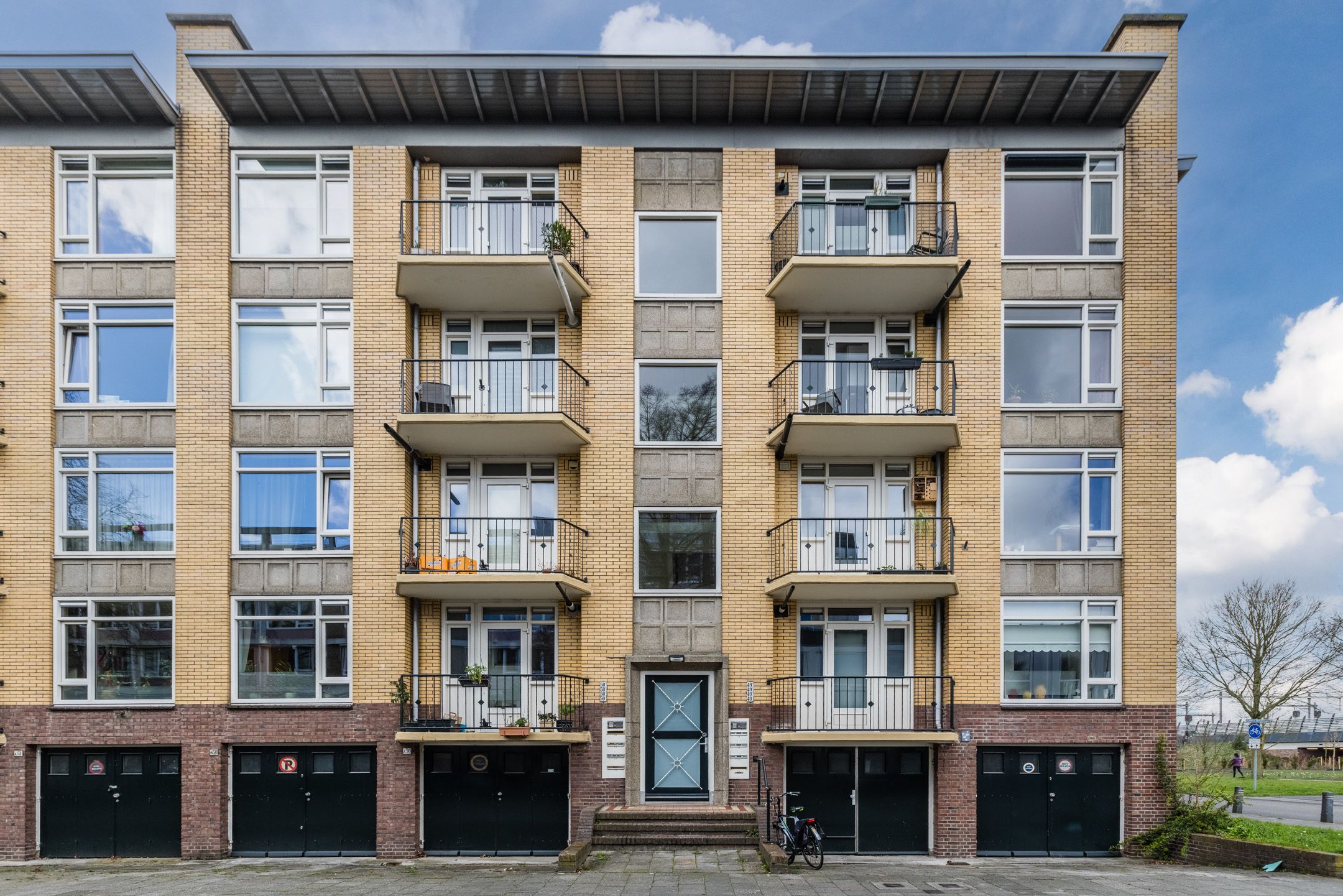 Foto 42 van Tolsteegplantsoen 49-1