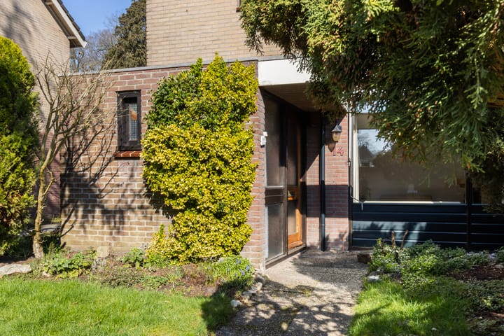 Photo 4 of Prins Clausstraat 14