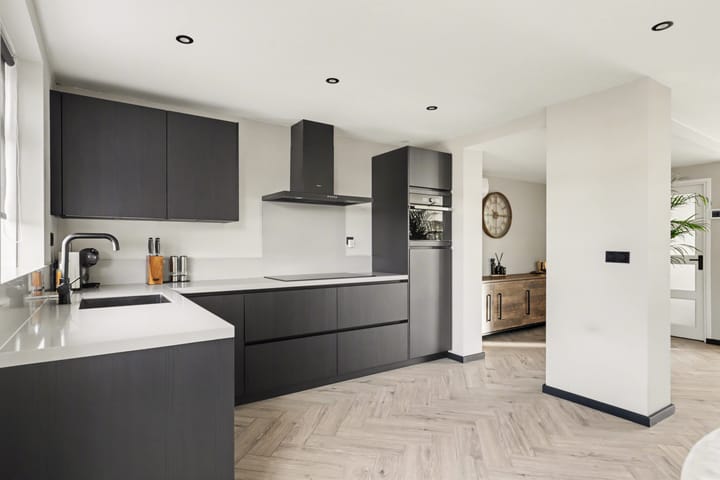 Foto 3 van Madeliefstraat 4