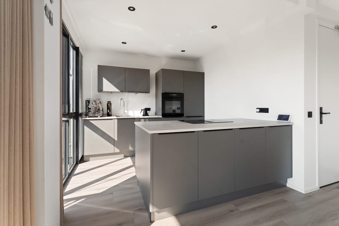 Foto 2 van Stationsplein 14-2