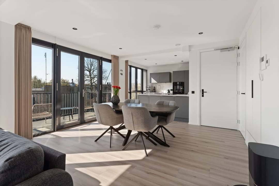 Foto 11 van Stationsplein 14-2