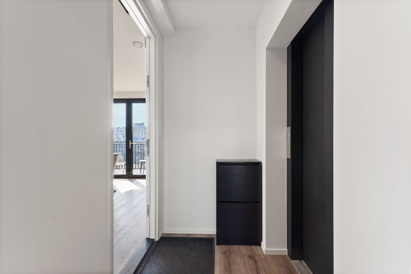 Foto 29 van Stationsplein 14-2