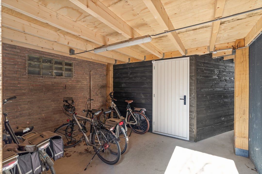 Foto 31 van Stationsplein 14-2