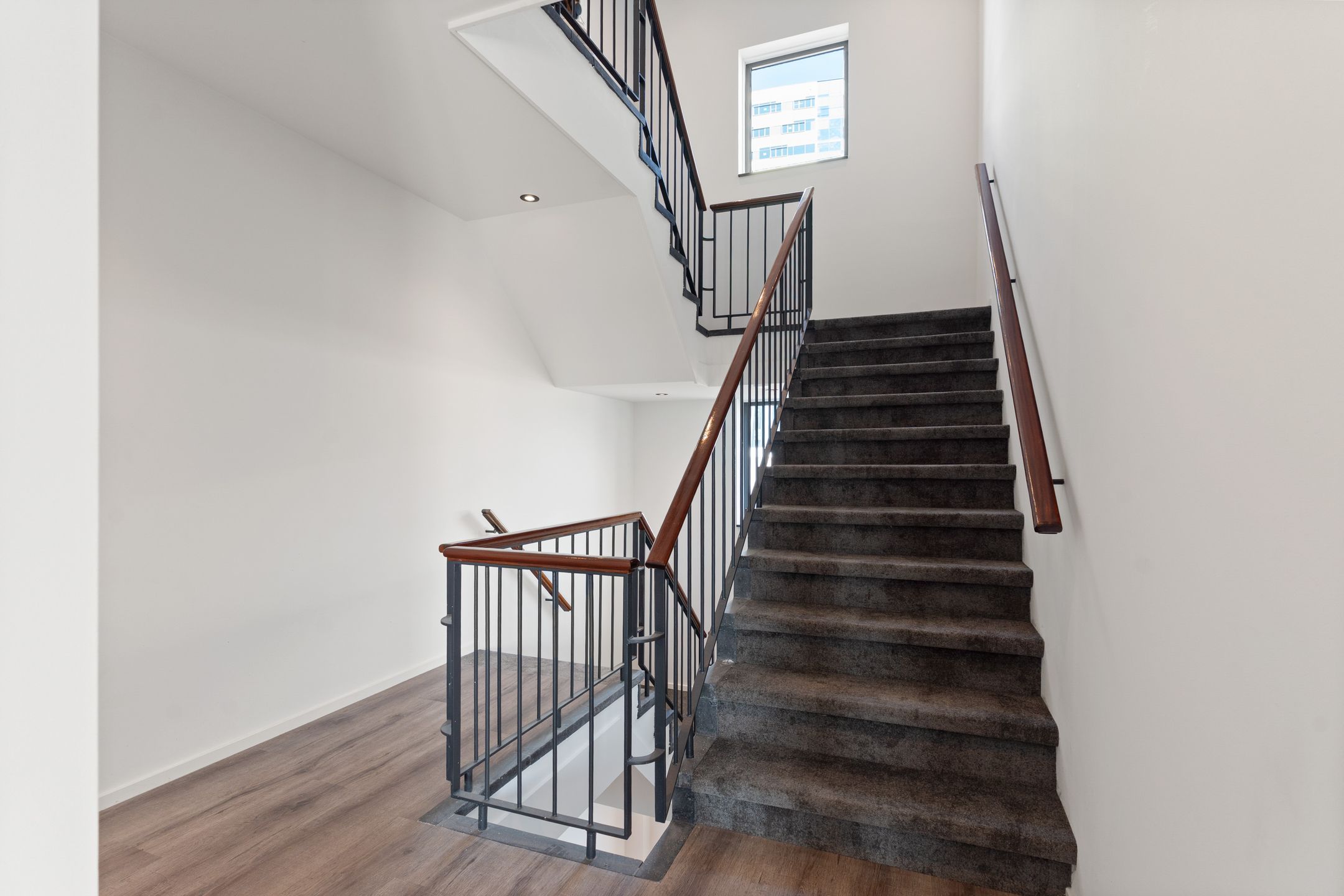 Foto 30 van Stationsplein 14-2