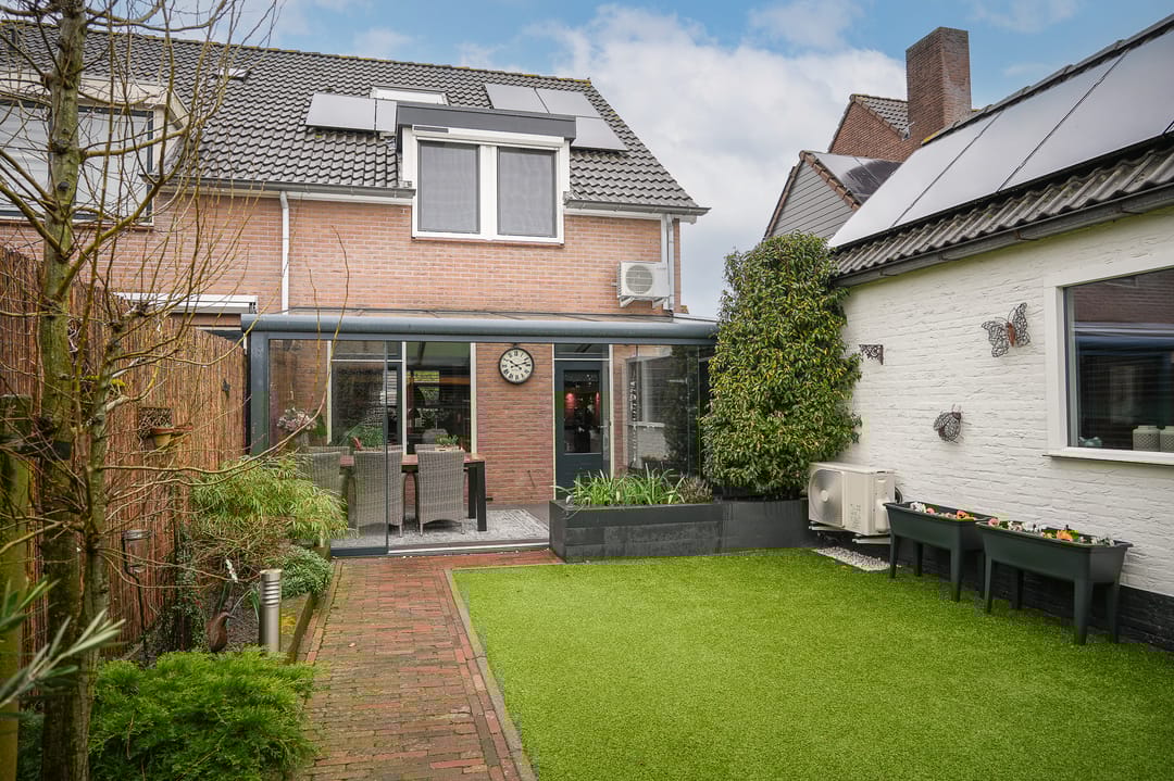 Foto 32 van de Richtershof 24