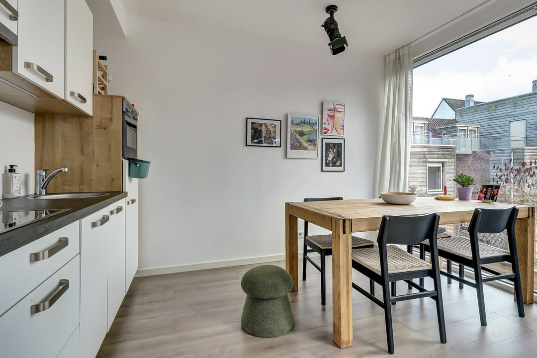 Photo 13 of Hoofdstraat 41-F