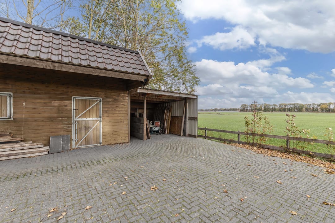 Photo 38 of Leemweg 21