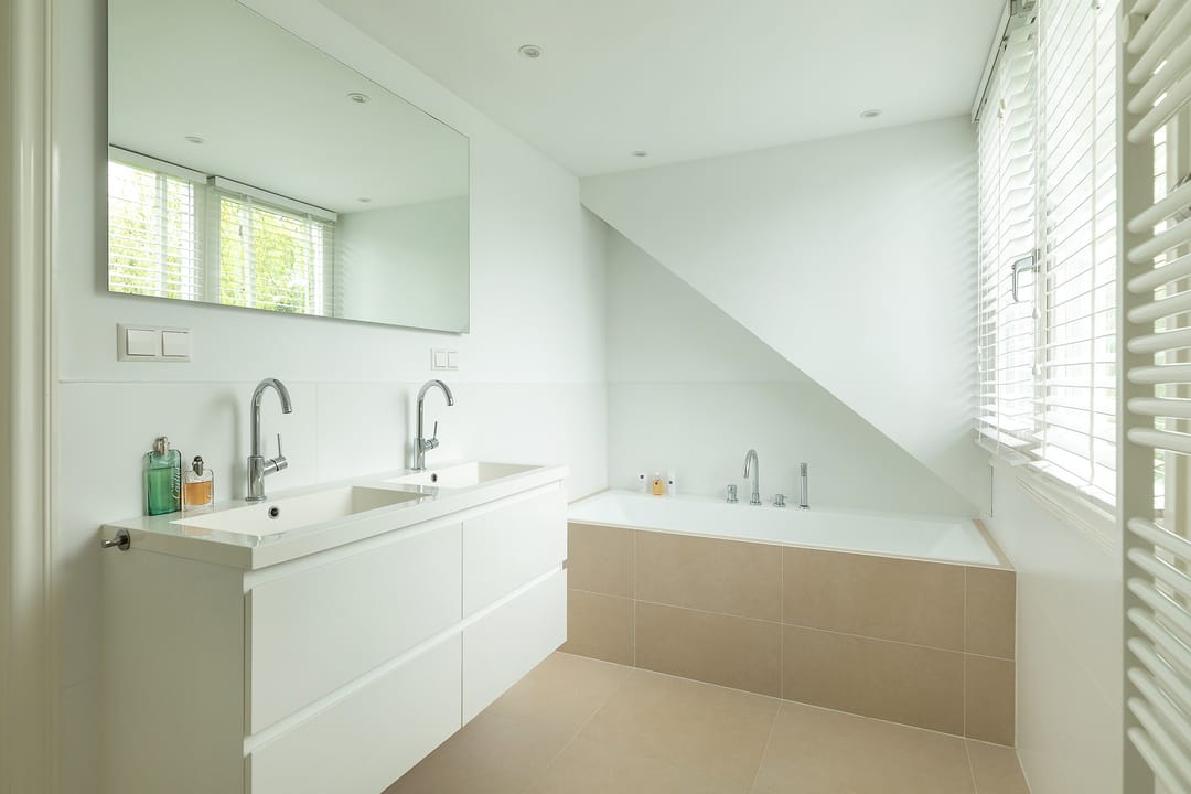Semi-detached villa with sunny garden in the green heart of Laren — 25