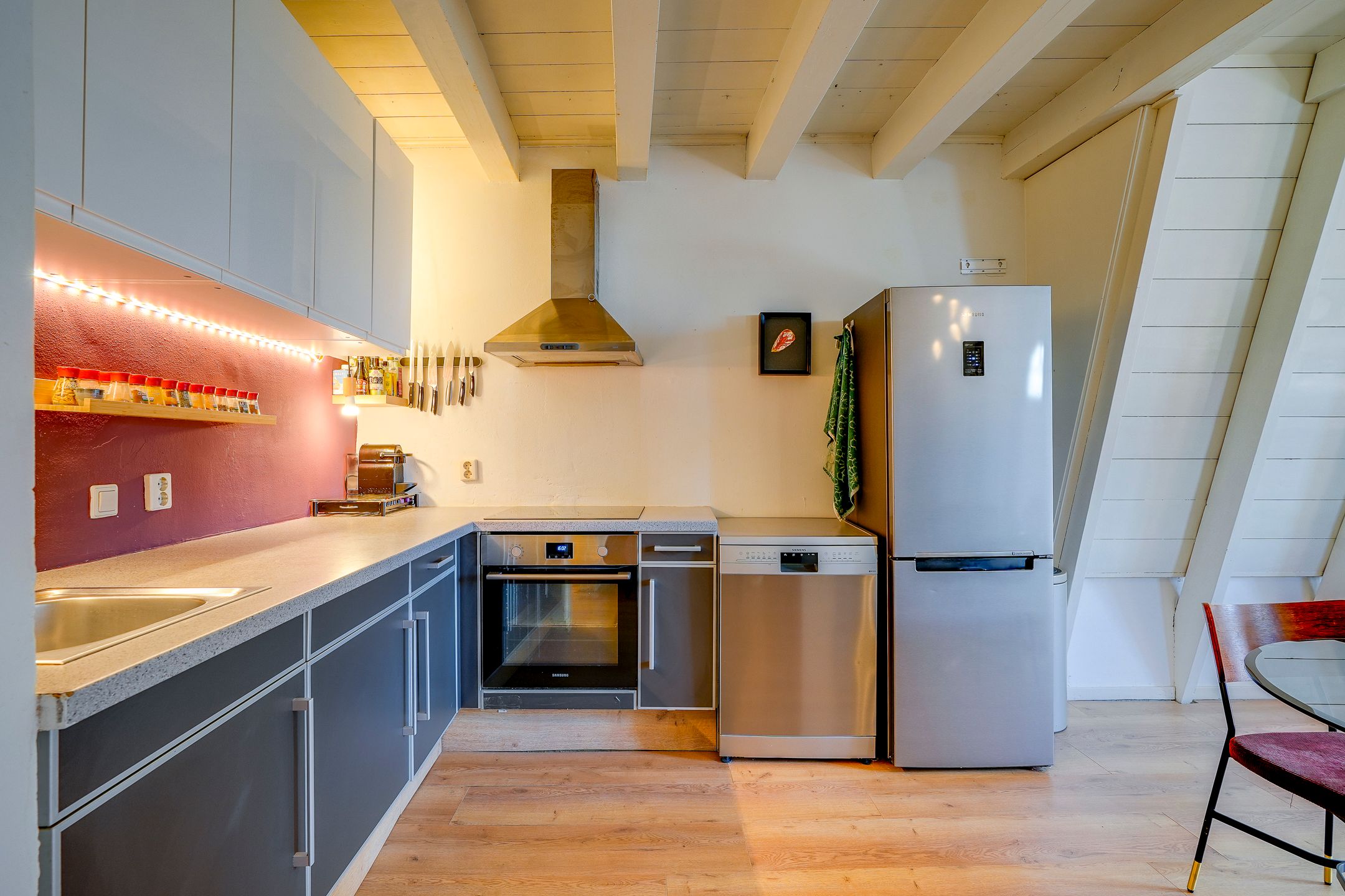 Foto 18 van Neude 30-F