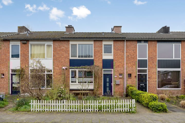 Goudenregenstraat 11