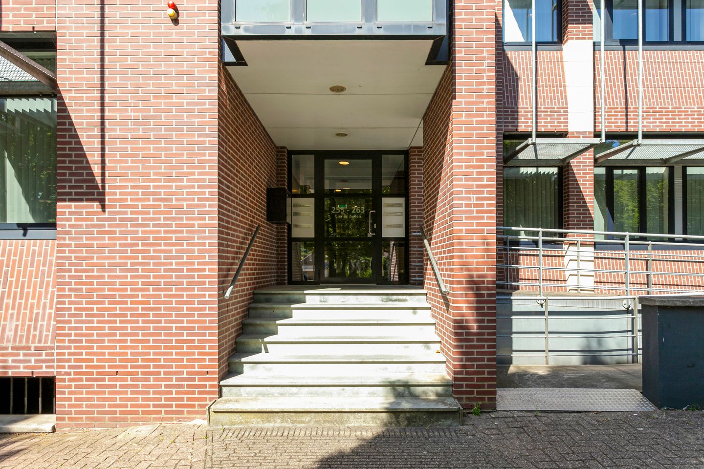 Bekijk foto 3 van St. Ignatiusstraat 255