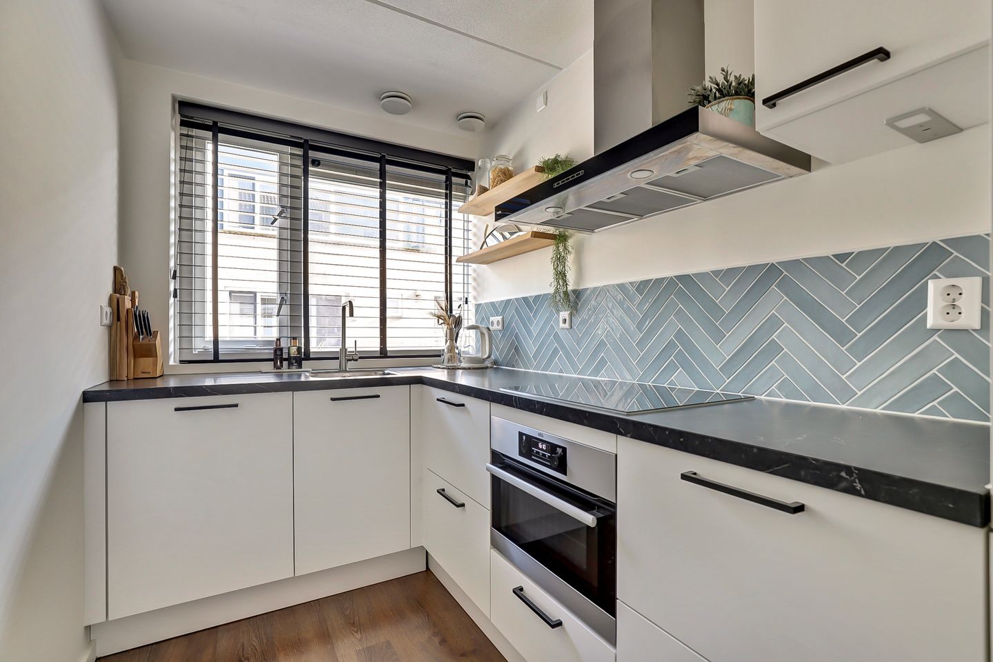 Foto 5 van Koolmees 15