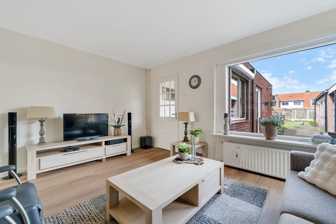 Foto 8 van Frederik Hendrikstraat 11