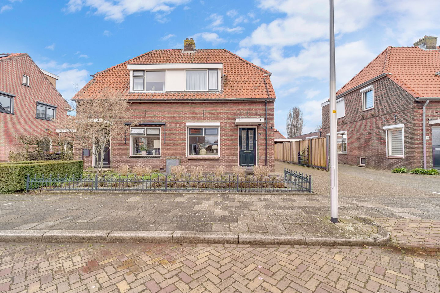 Foto 35 van Frederik Hendrikstraat 11