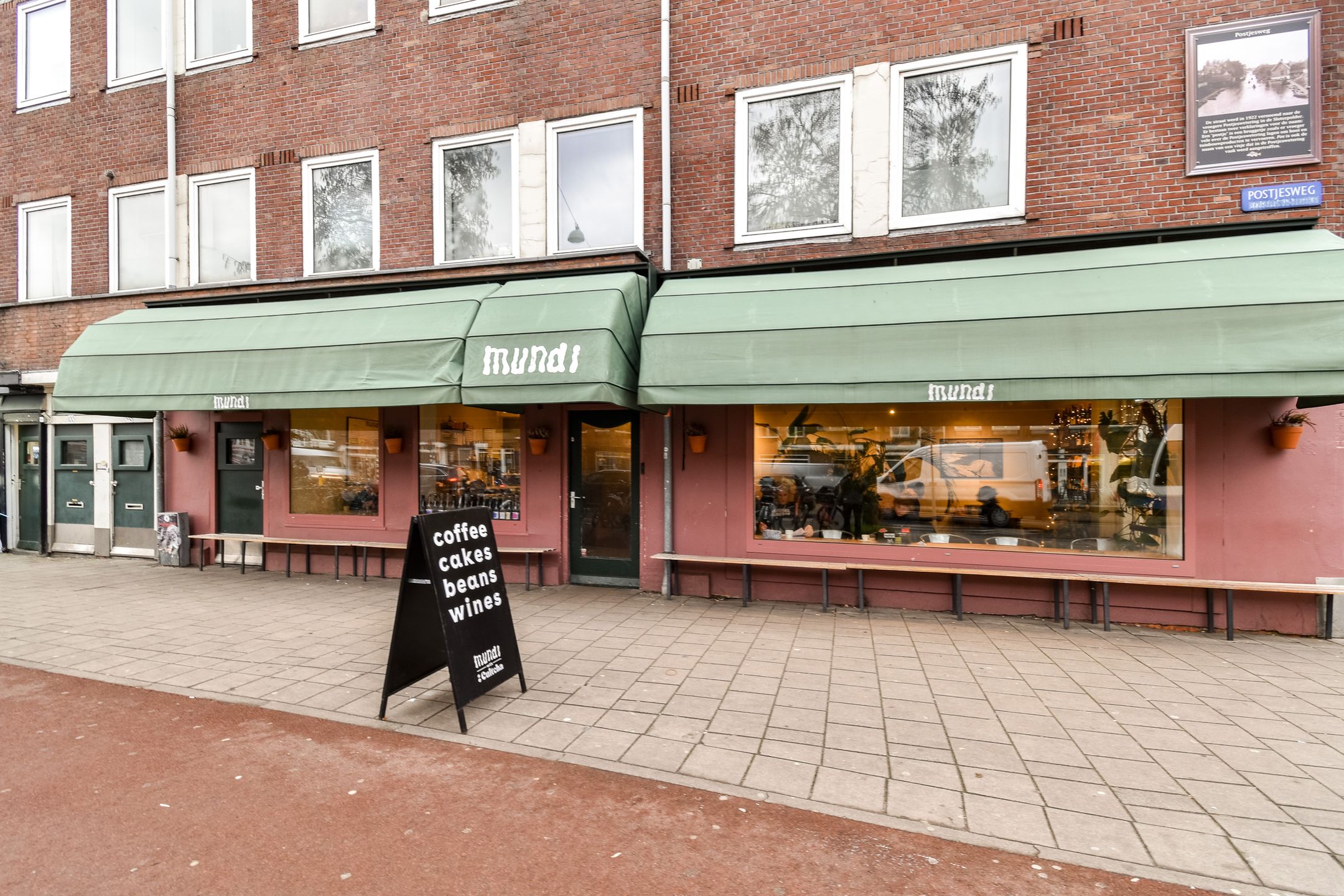 Foto 24 van Paramariboplein 53-4