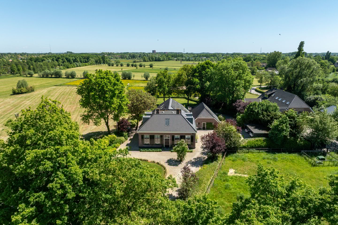 Foto 85 van Schellerbergweg 33