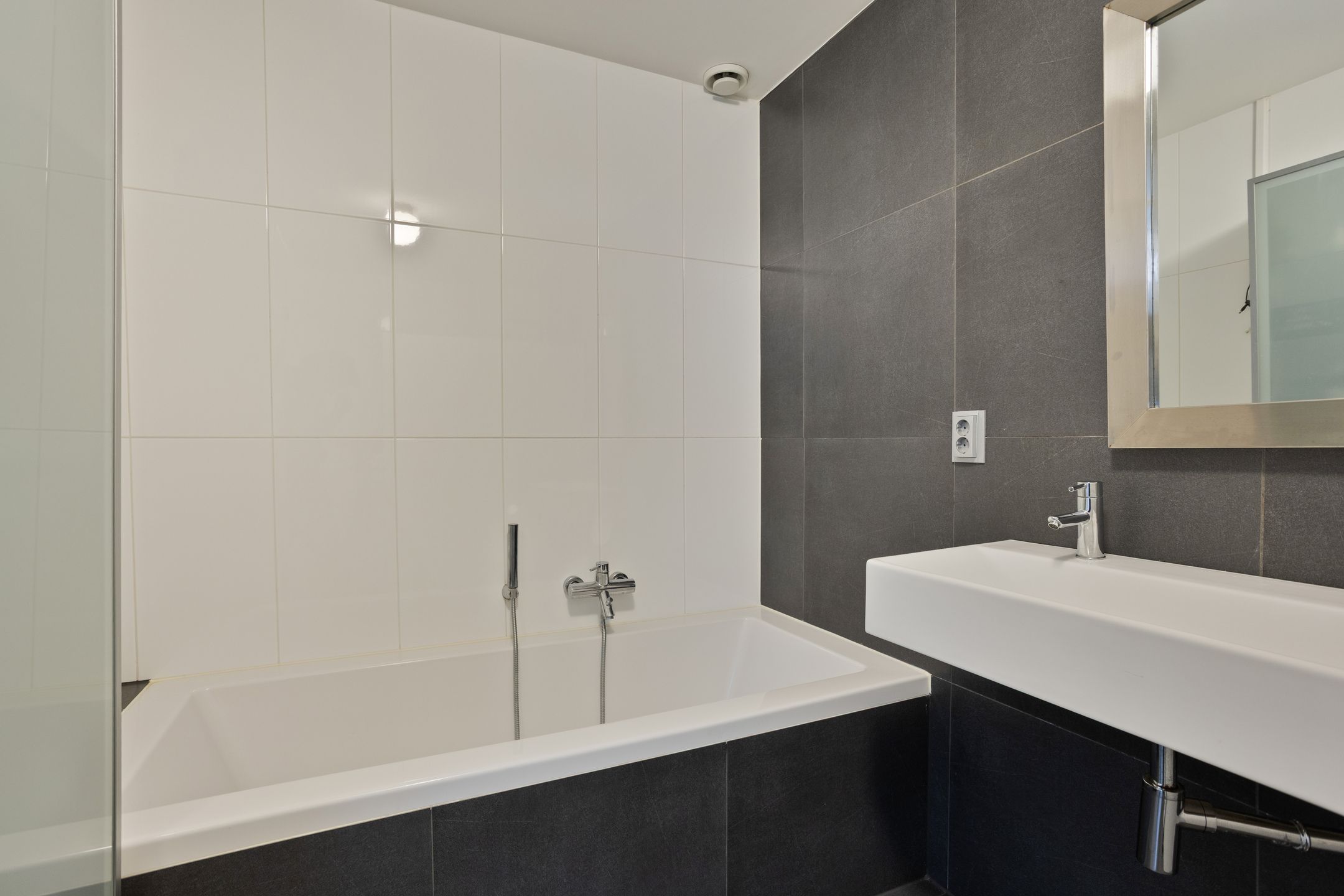 Photo 33 of Suezweg 64