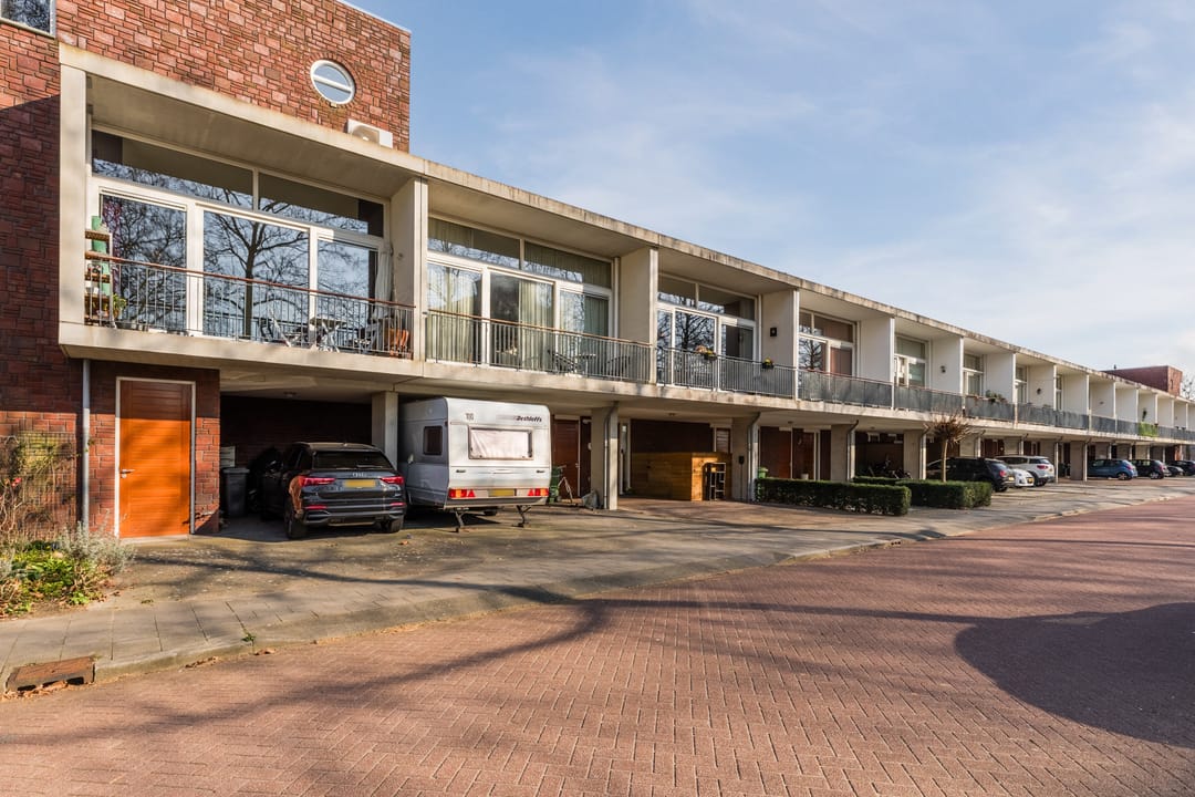 Photo 7 of Witte de Withstraat 21