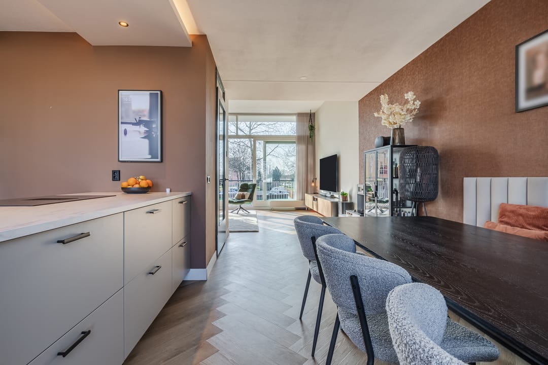 Photo 22 of Witte de Withstraat 21