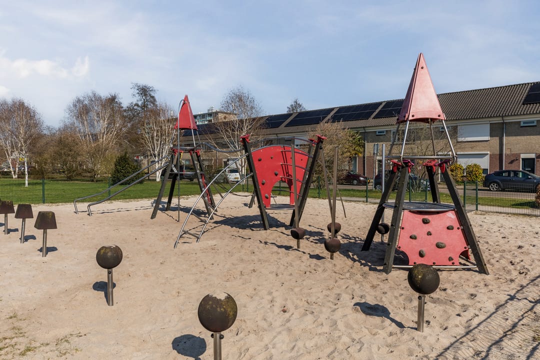 Photo 47 of Witte de Withstraat 21