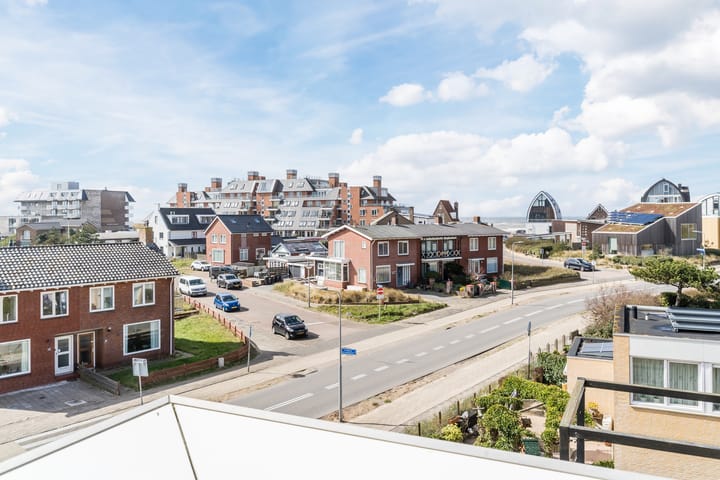 Photo 4 of Dr Wiardi Beckmanlaan 62