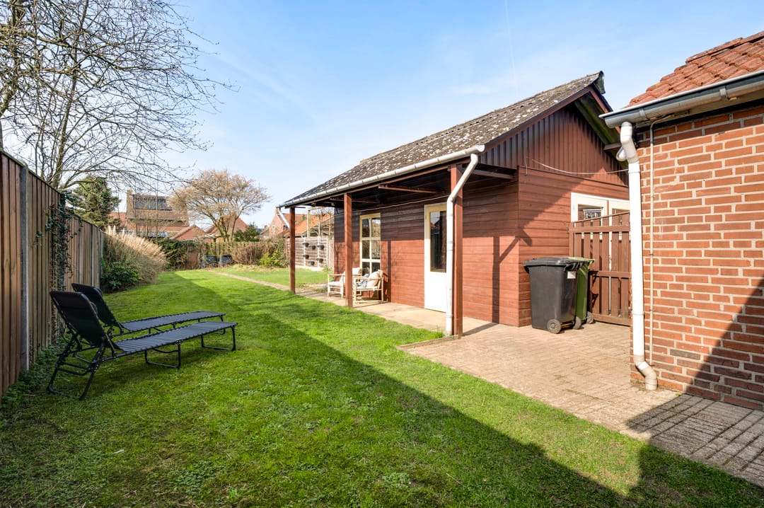 Photo 17 of Plantsoenstraat 1