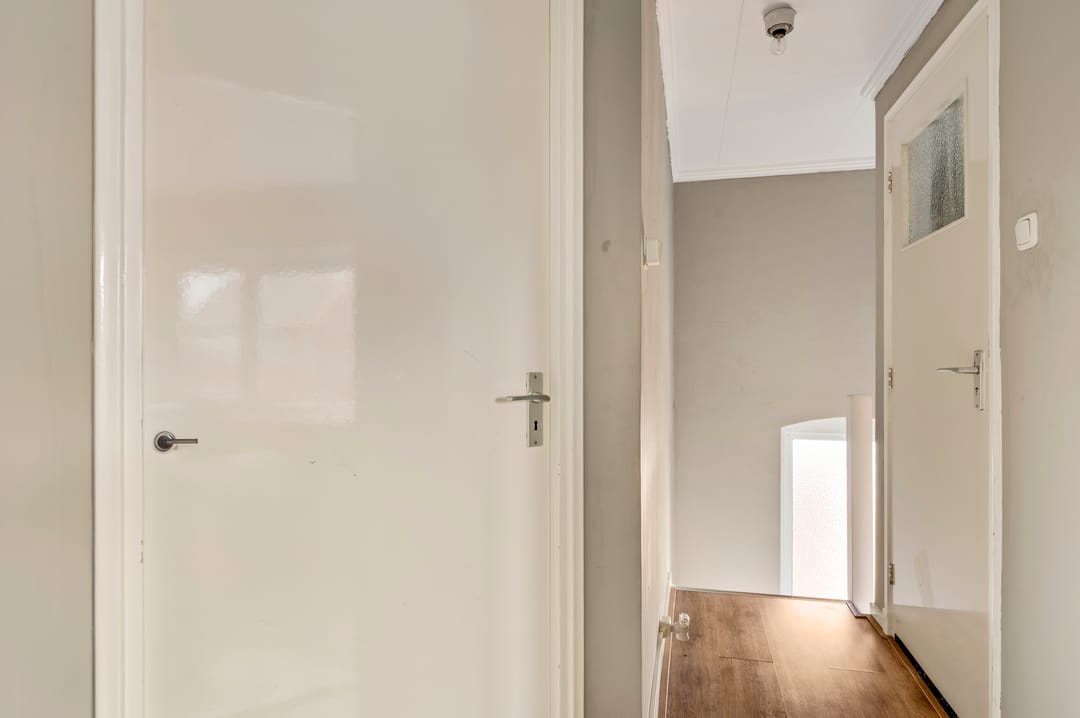 Photo 22 of Plantsoenstraat 1