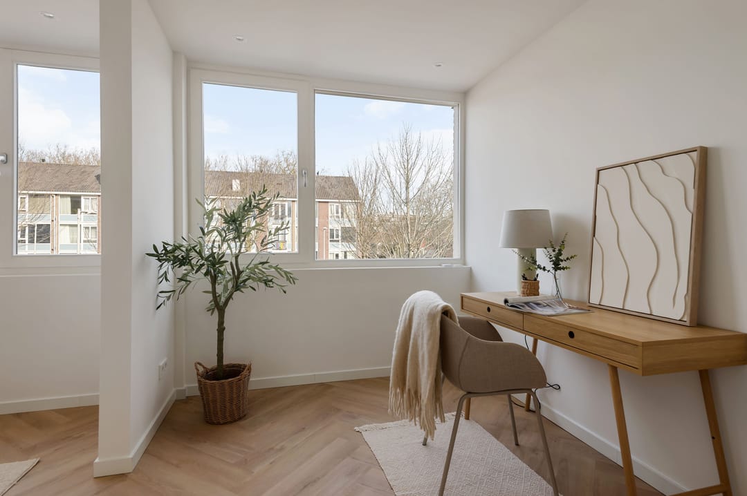 Luxury Transformed Corner Home with A+++ Energy Label in Buitenveldert — 17