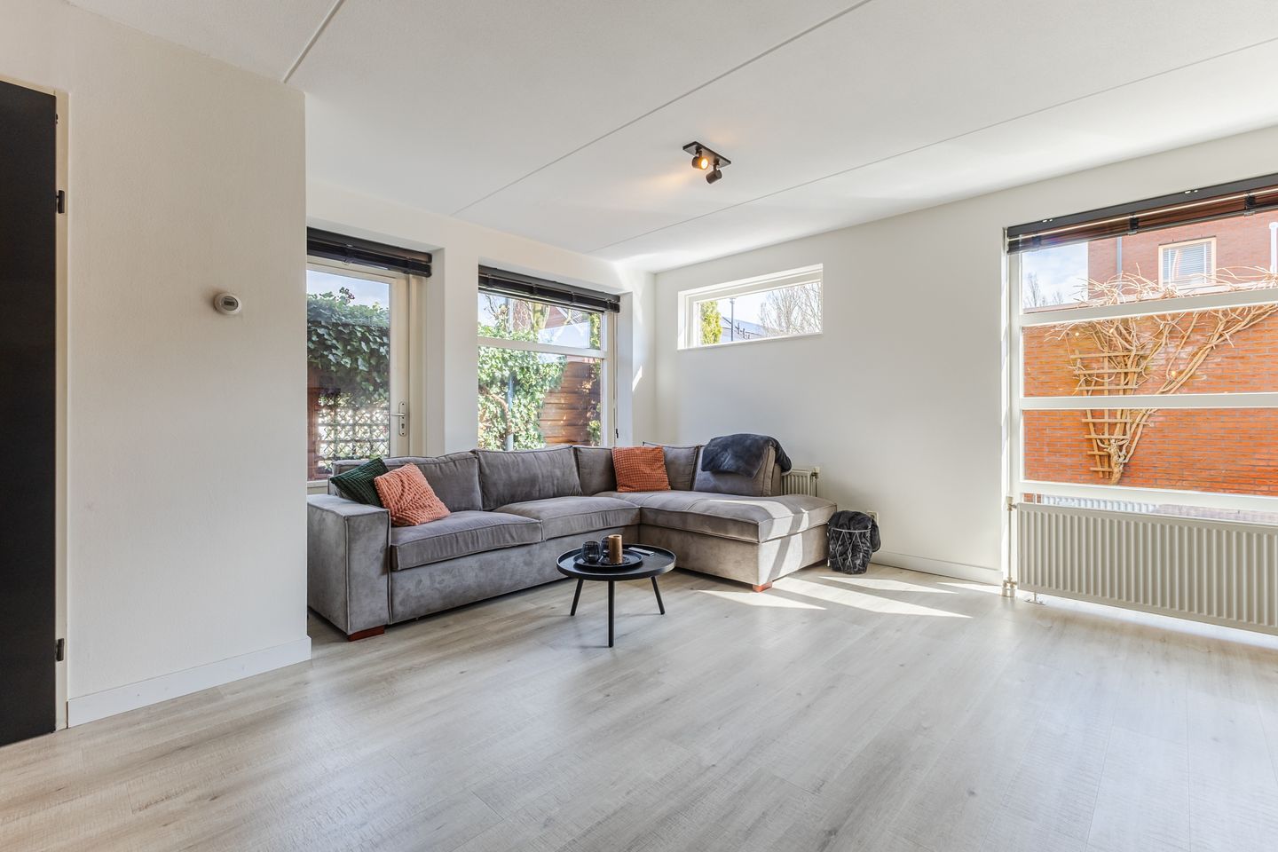 Foto 10 van De Ruijtbaan 8