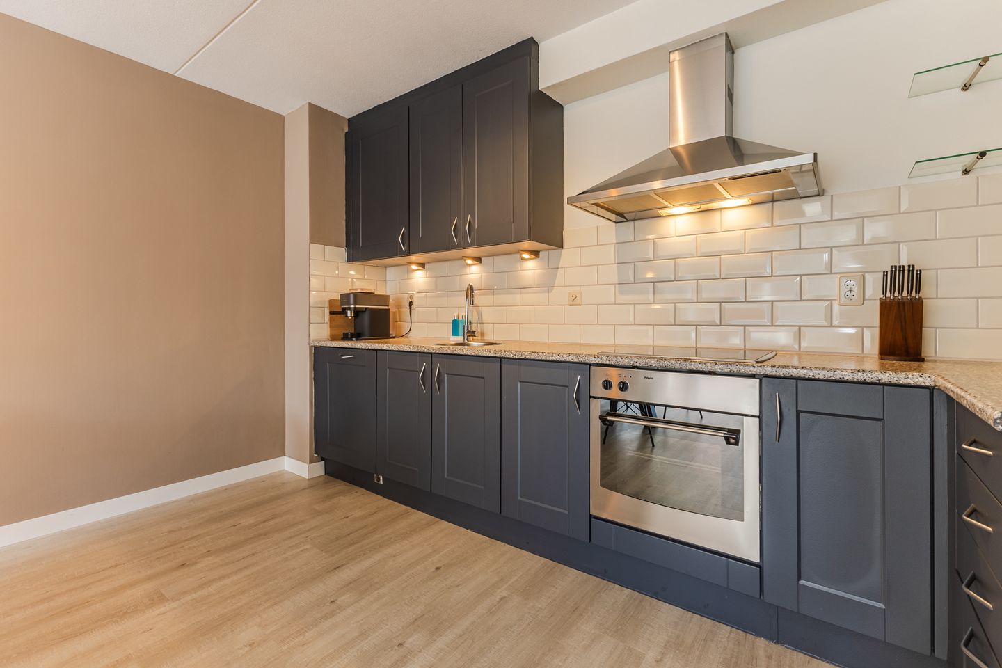 Foto 14 van De Ruijtbaan 8