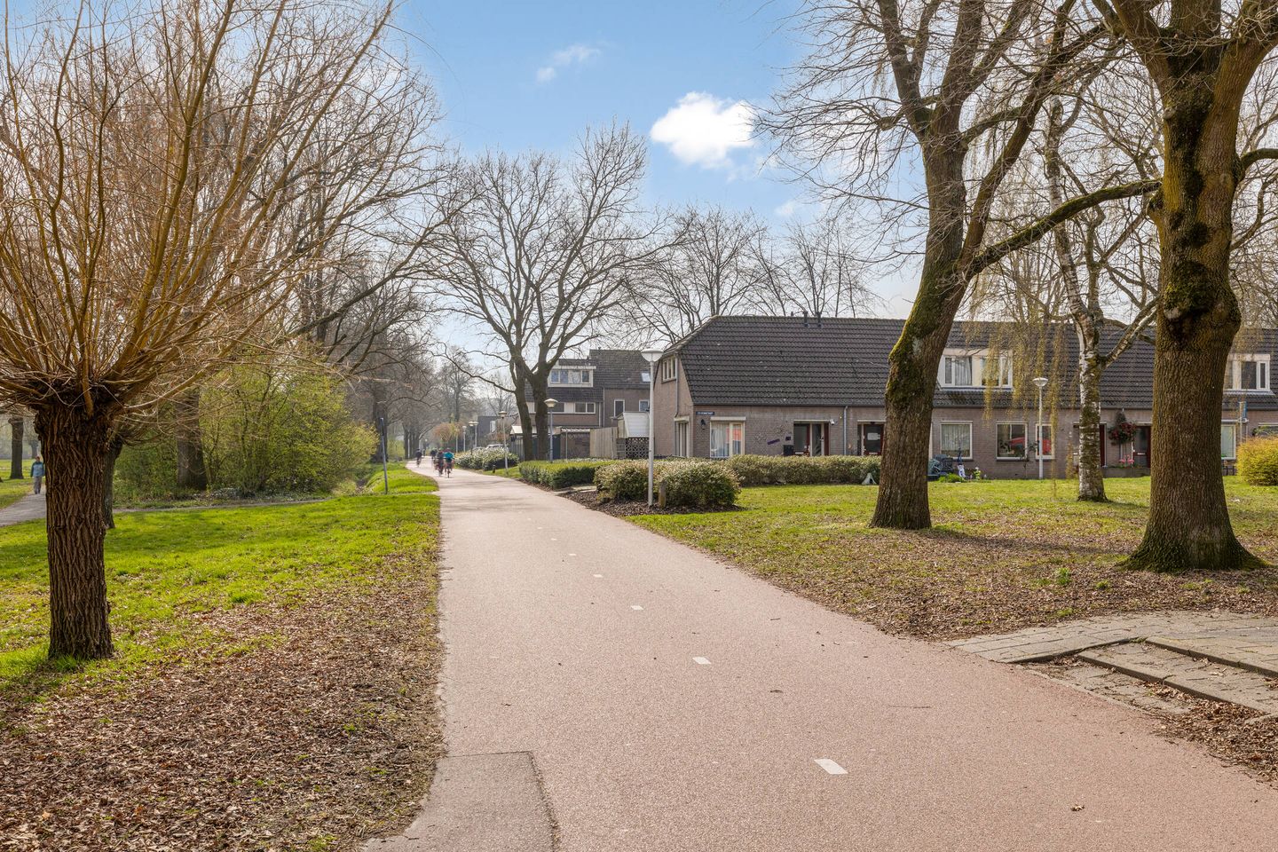 Photo 35 of Dauphinélaan 19