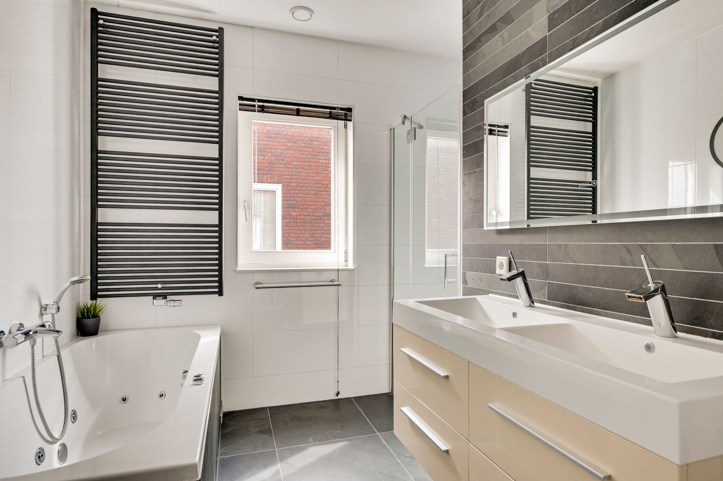 Foto 35 van Johanna van Heverleestraat 9