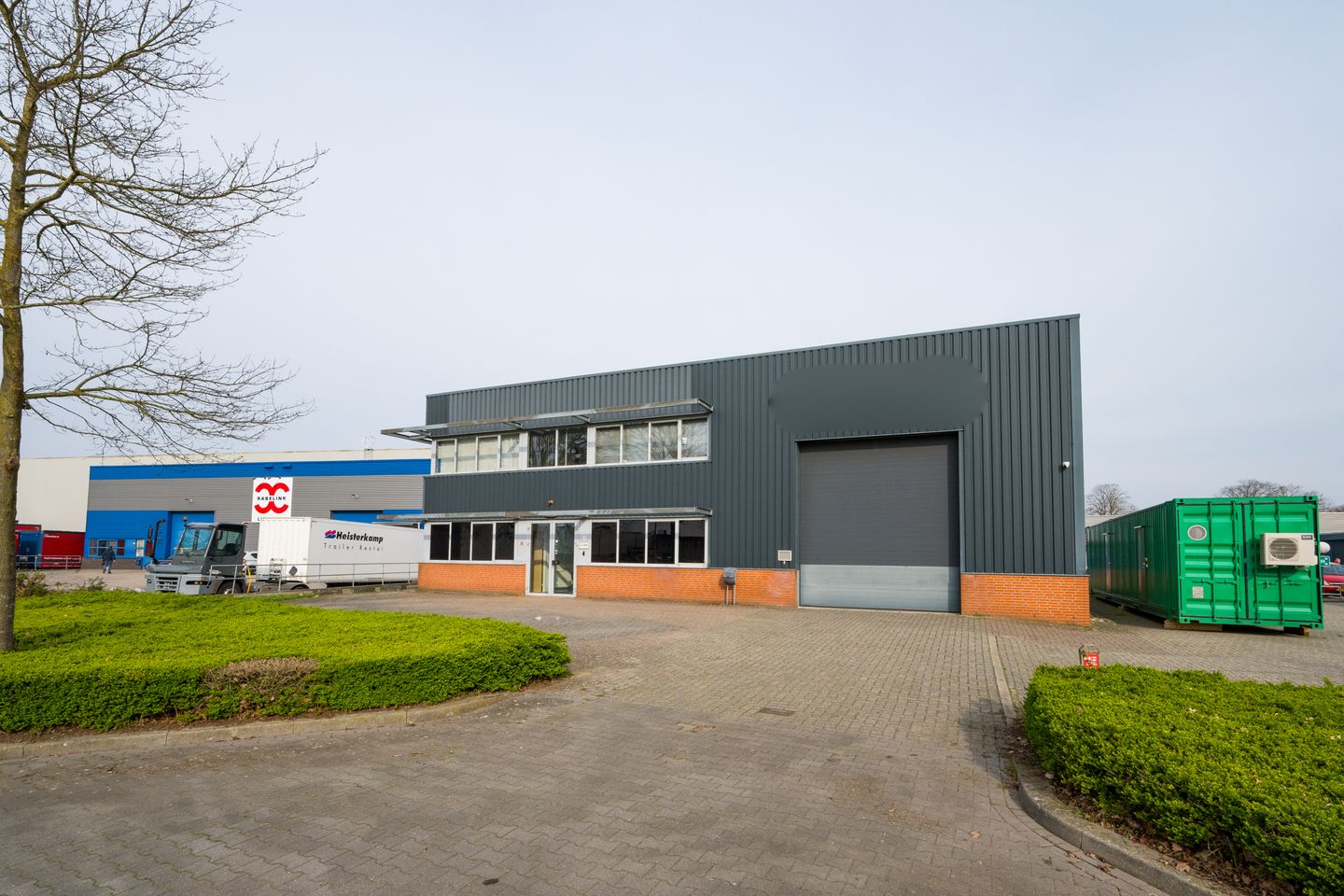 View photo 3 of Fabriekstraat 38