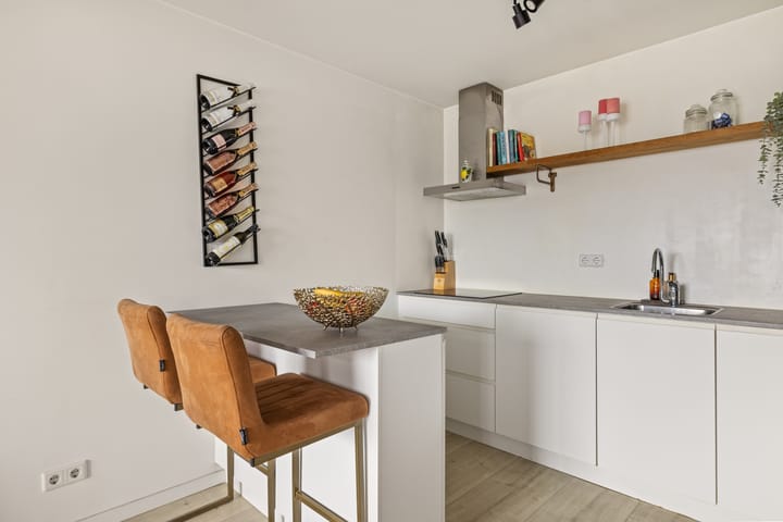 Photo 2 of Kermispad 93