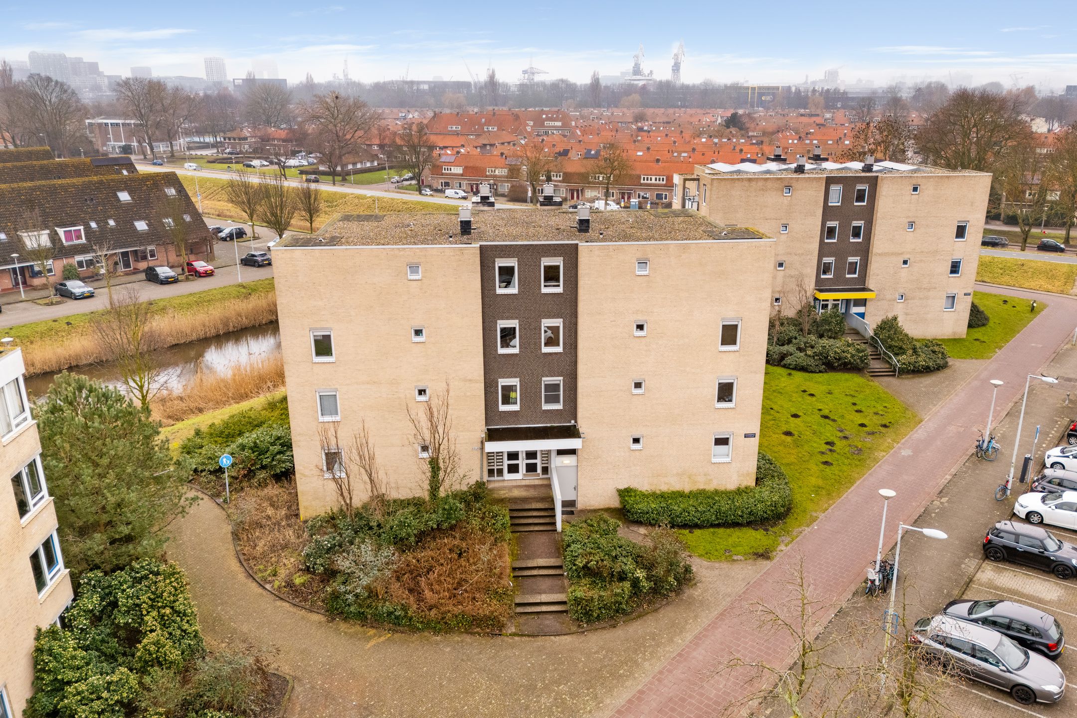 Photo 30 of Kermispad 93