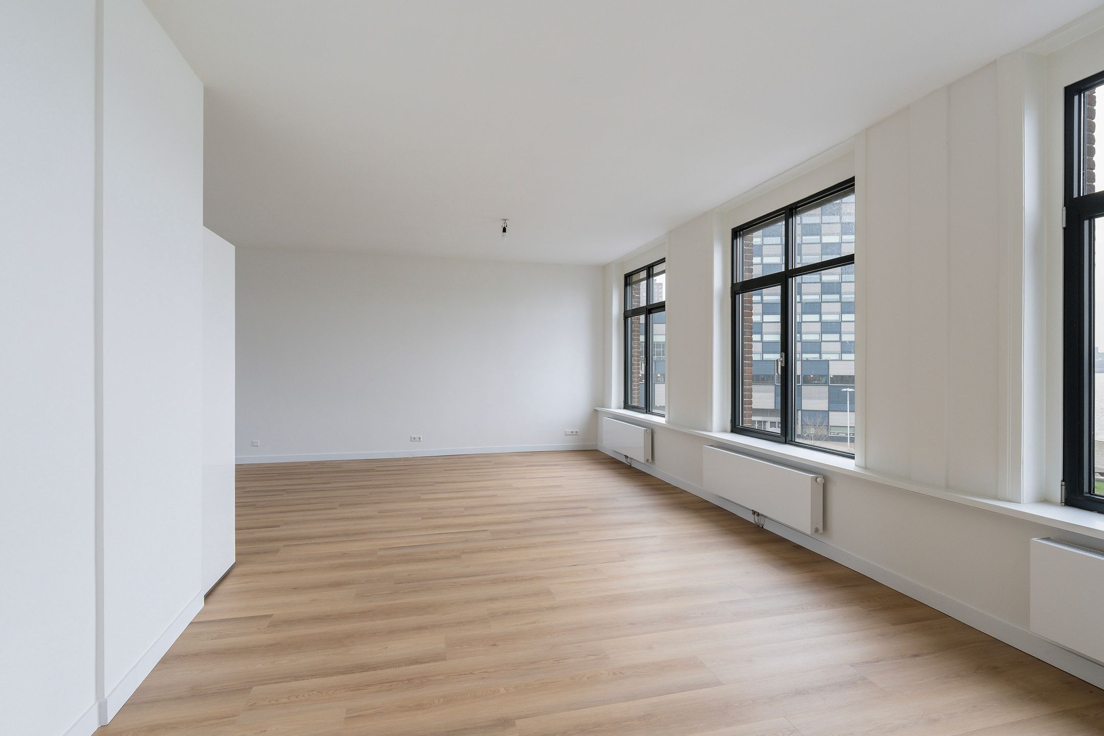 Foto 9 van Lloydstraat 43