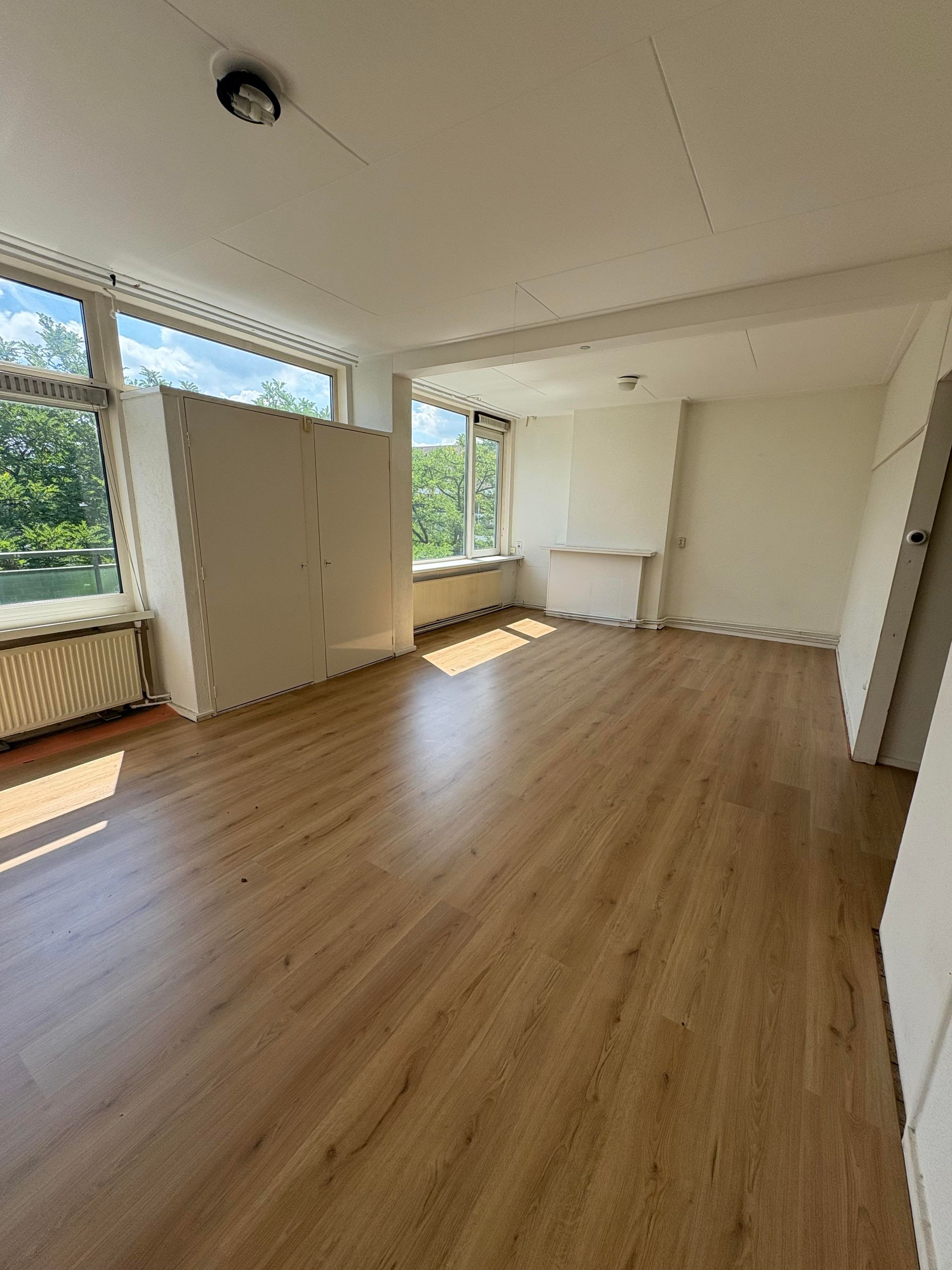 Foto 9 van Zuidplein 104-E