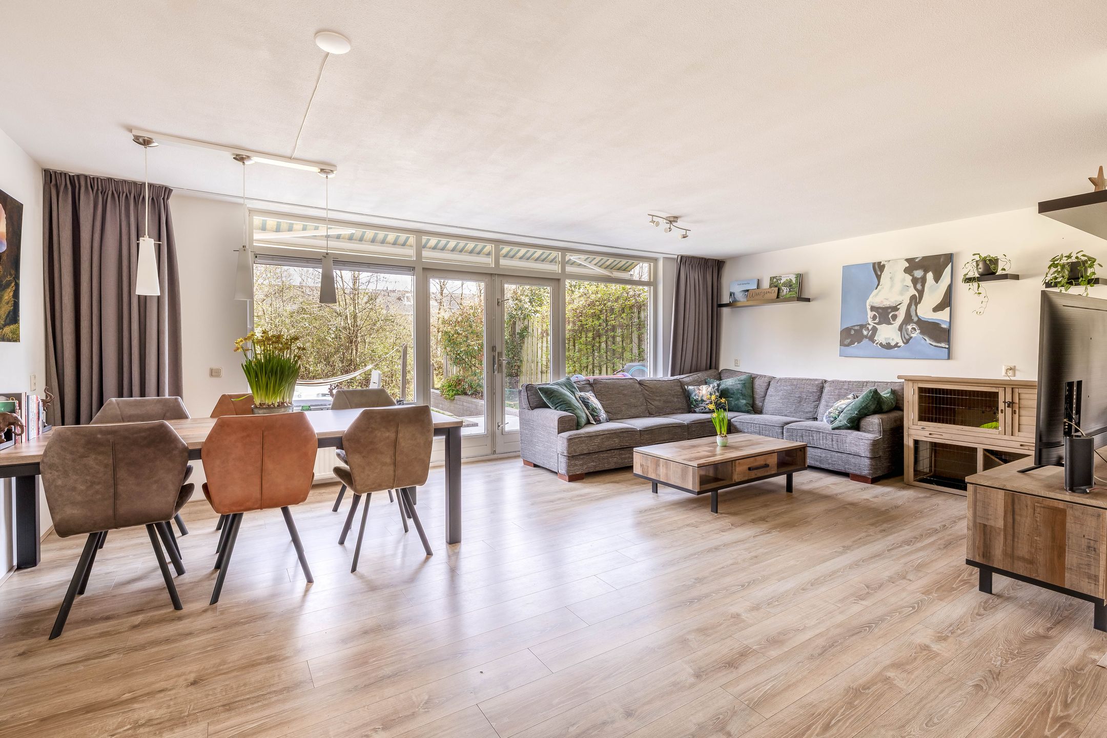 Foto 18 van Damhertstraat 42