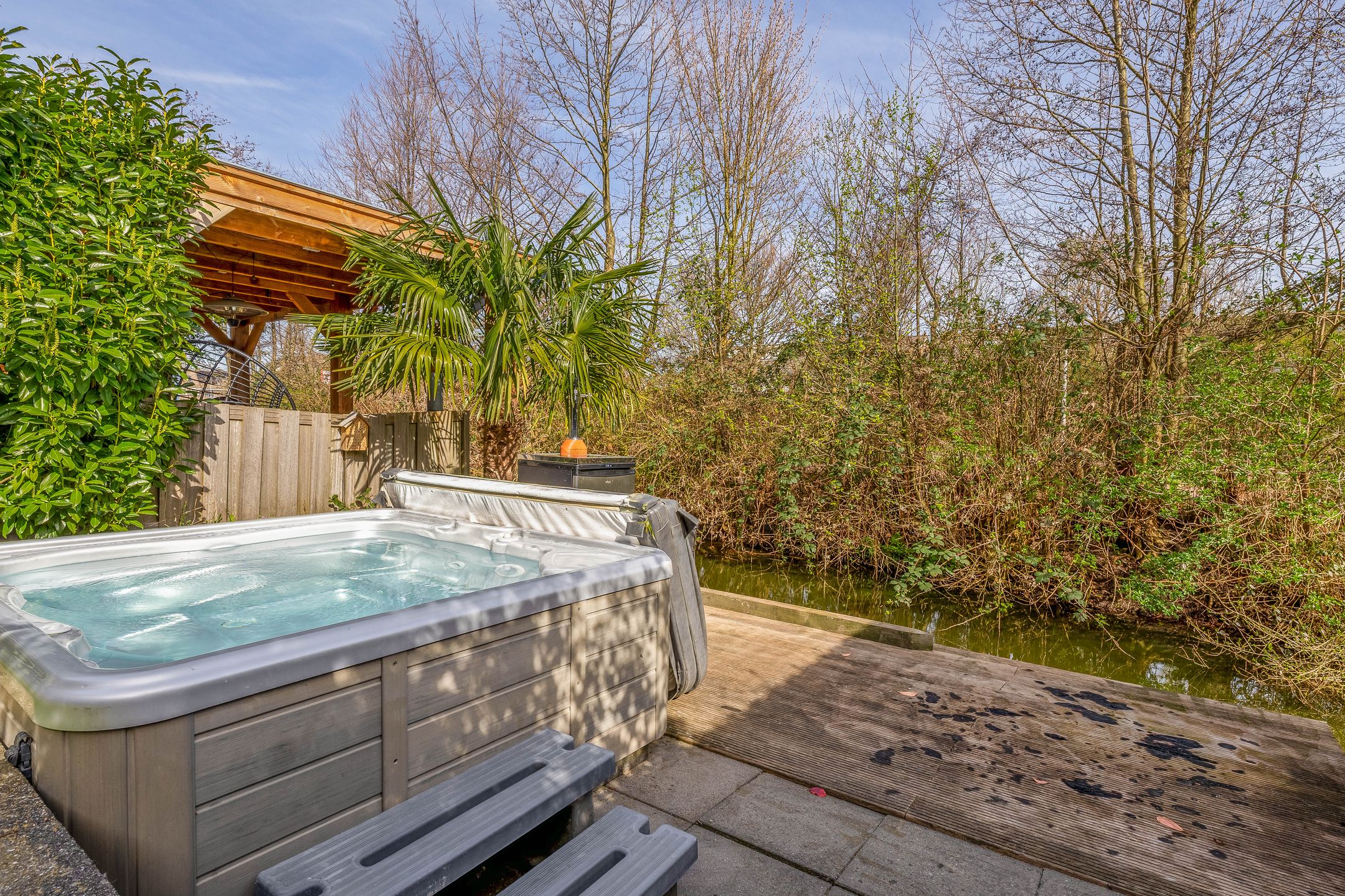 Foto 39 van Damhertstraat 42