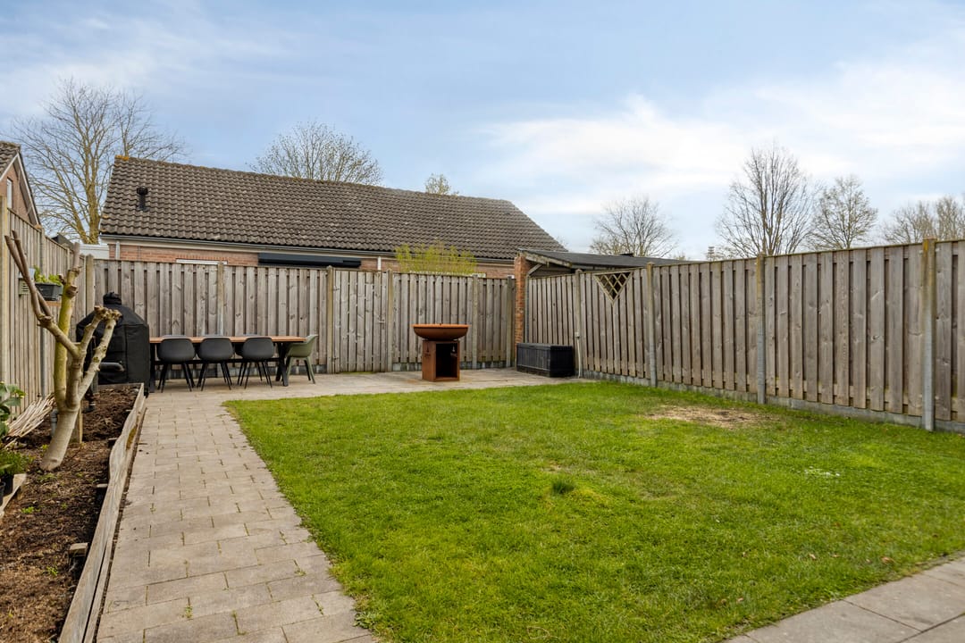 Foto 28 van Julianastraat 24