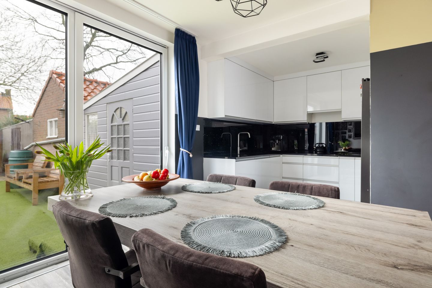 Photo 14 of Johan Willem Frisostraat 9