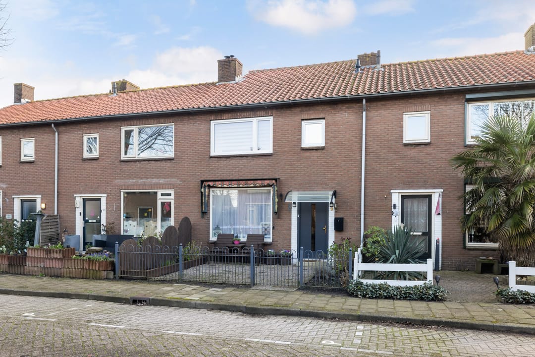 Photo 43 of Johan Willem Frisostraat 9