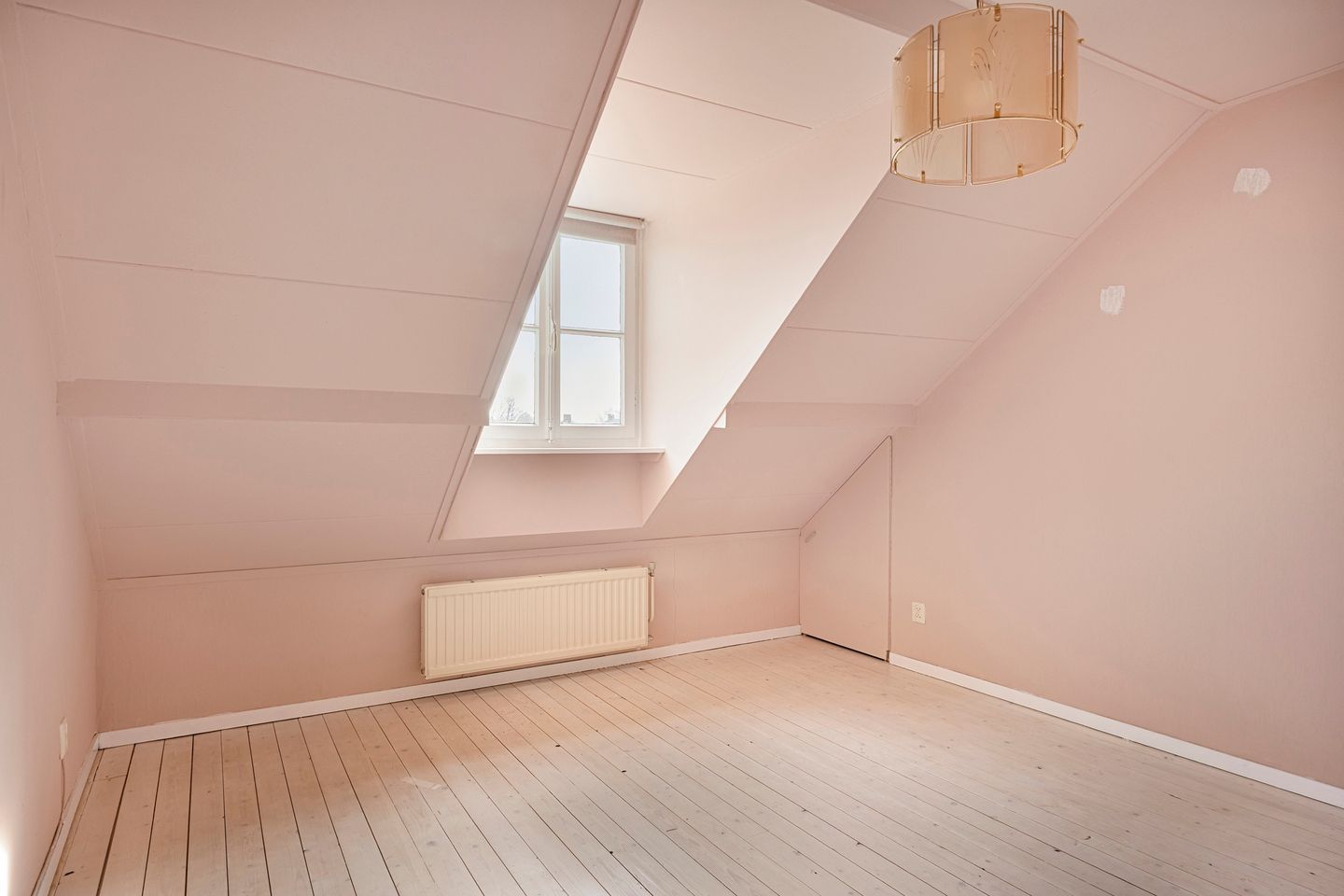 Foto 19 van Kraakstraat 8-B