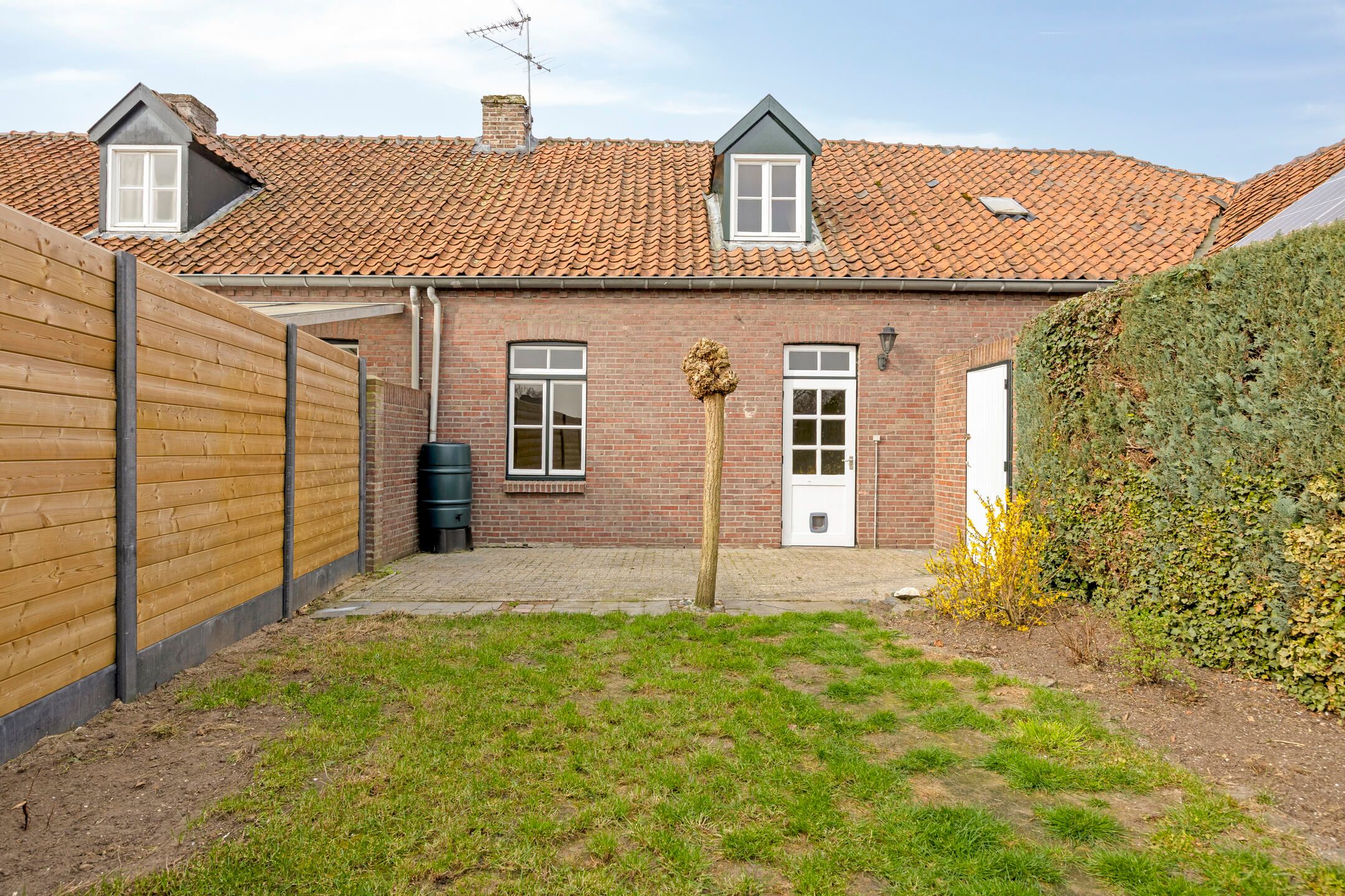 Foto 30 van Kraakstraat 8-B