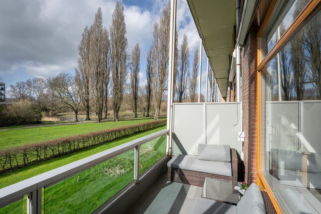 5-Room Maisonette with Sunny Balcony Near Nature — 18