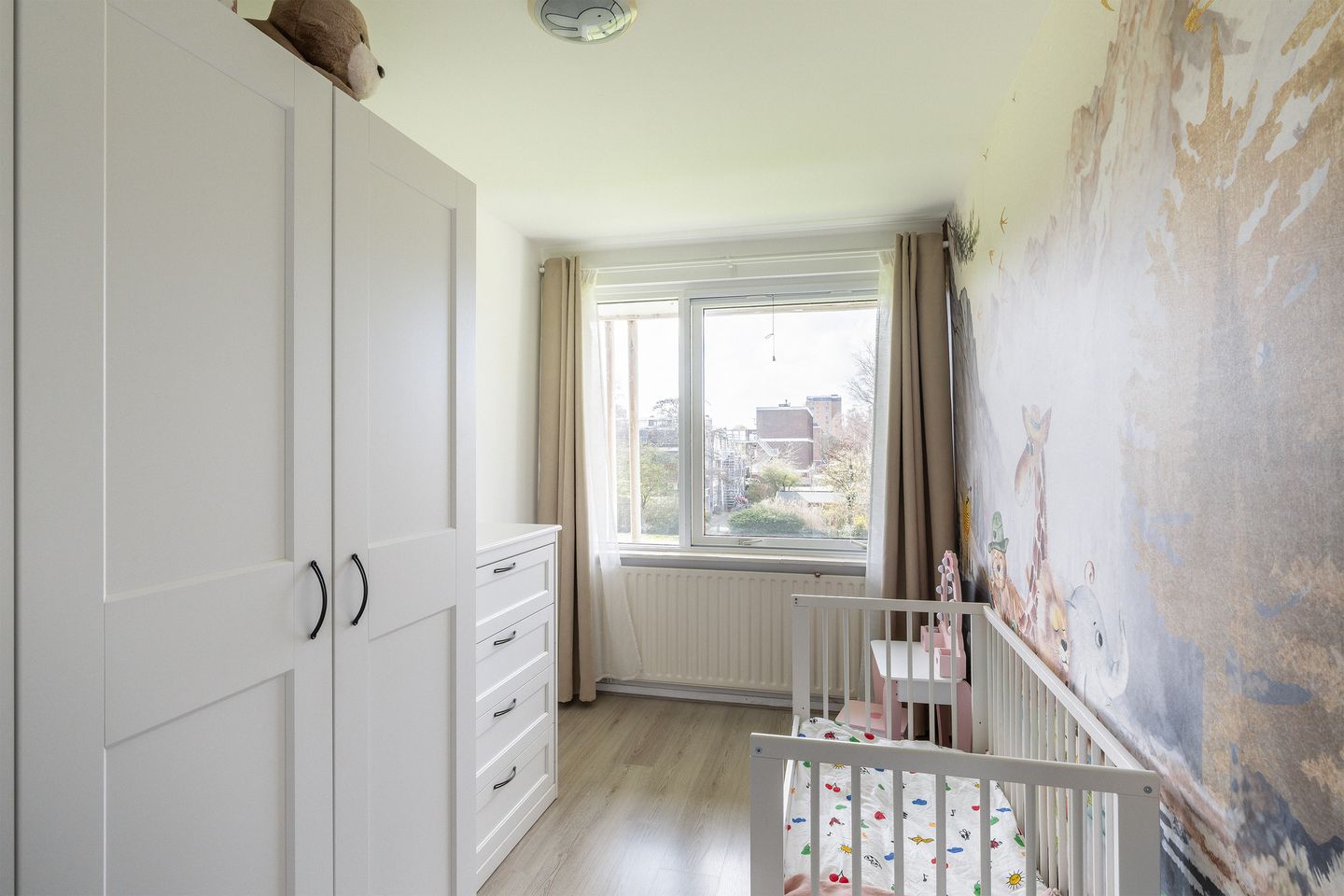 5-Room Maisonette with Sunny Balcony Near Nature — 31