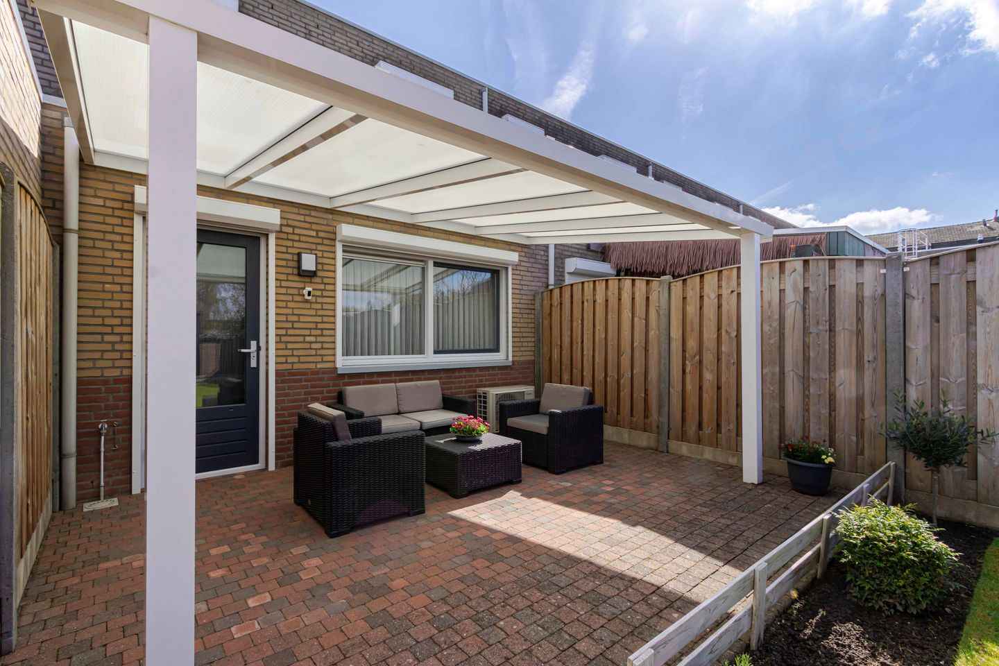 Foto 34 van Mgr. Feronlaan 106