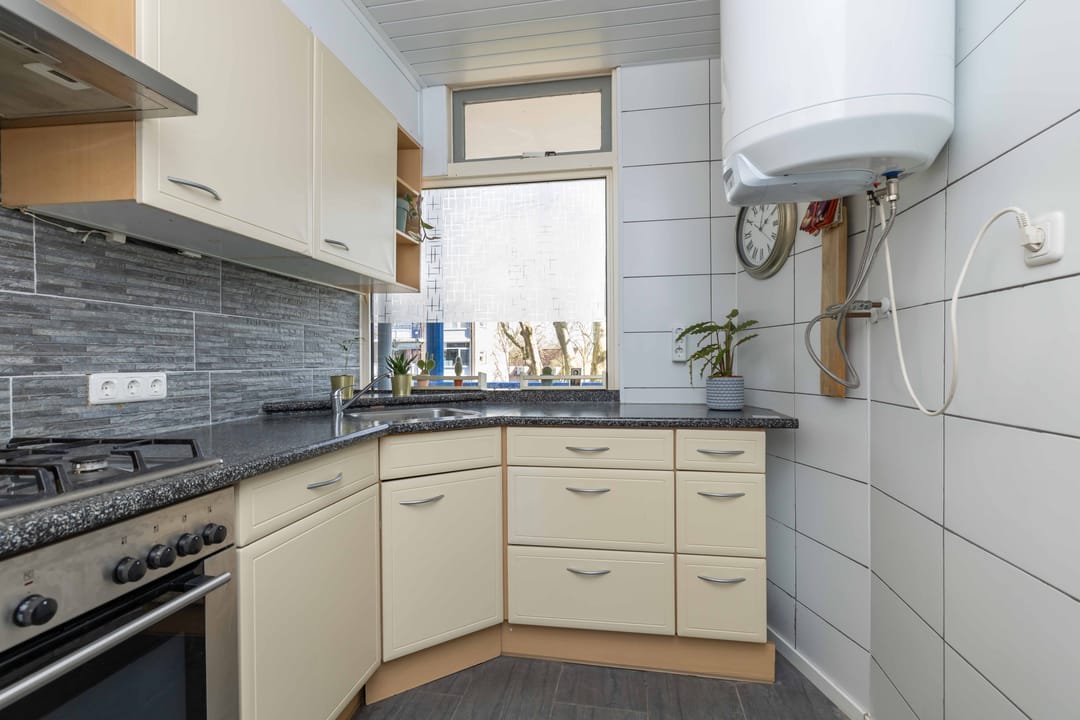 Photo 22 of Dr Dassenstraat 29