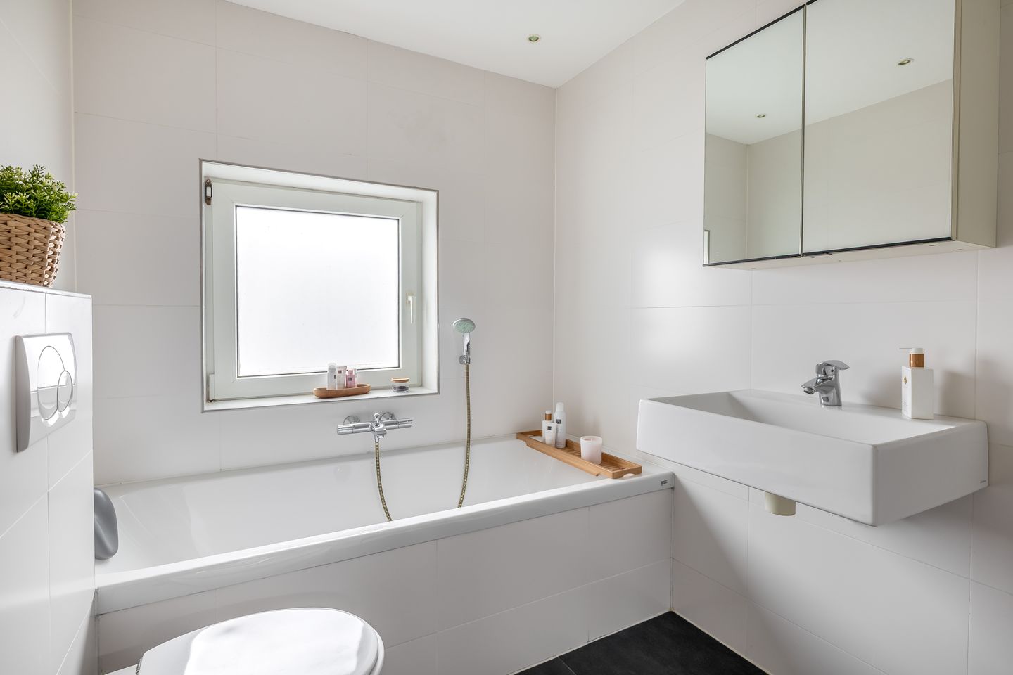 Foto 25 van Lumeyweg 7