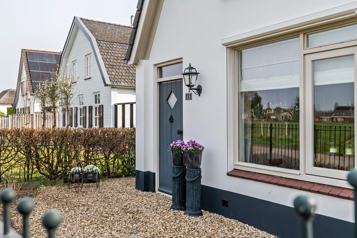 Photo 2 of Poppelenburgerstraat 48